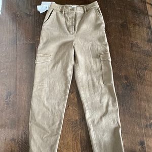 Aritzia Modern cago(GD shitake teinture) size 4